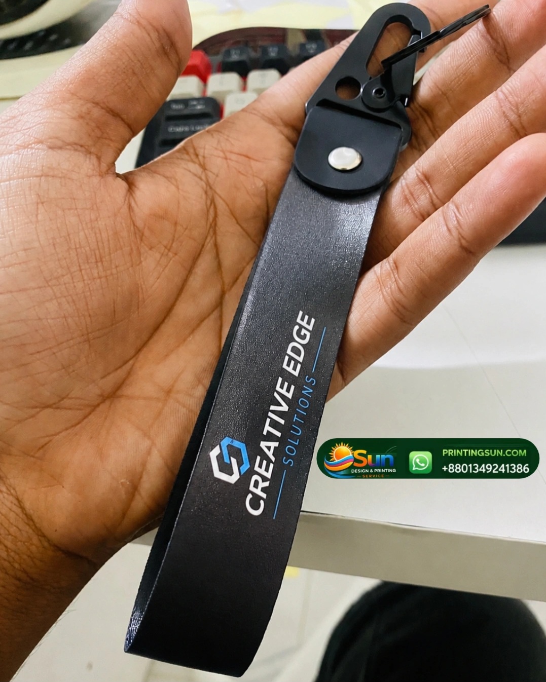 লেদার চাবি স্ট্র্যাপ - চাবির রিং Leather Key Strap - Custom Branded Keychain