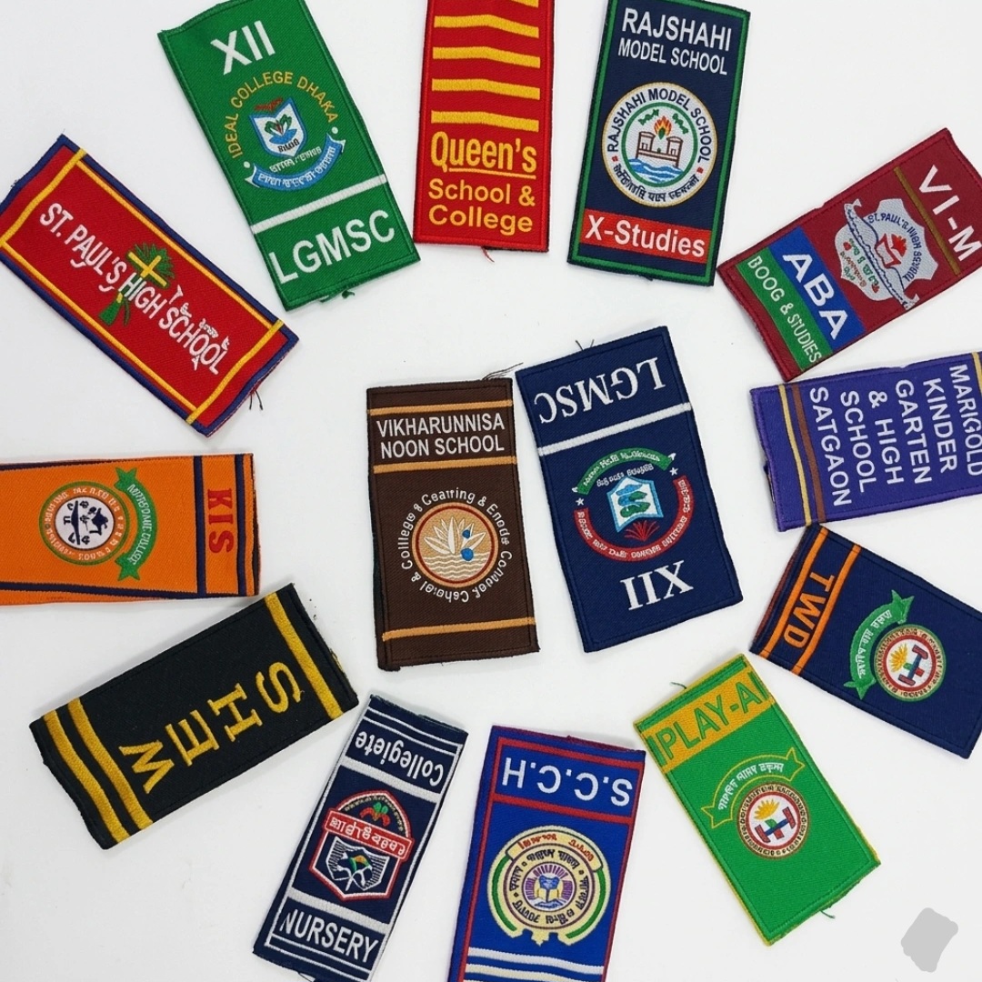 স্কুলের শোল্ডার ব্যাজ প্রিন্ট — school shoulder badge